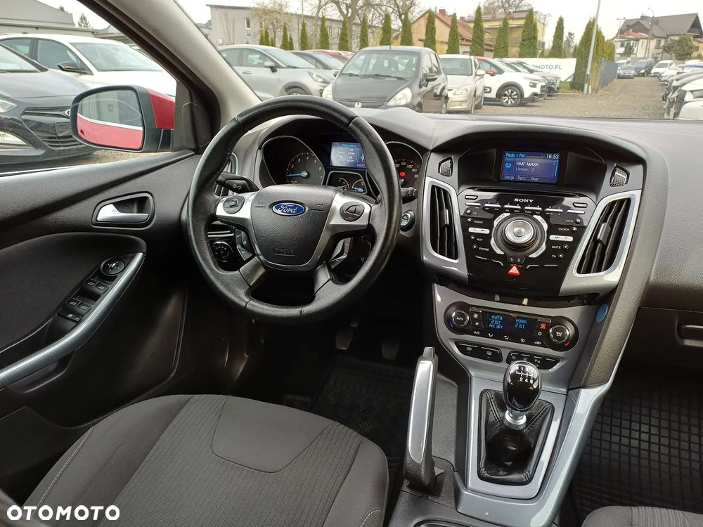 Ford Focus 1.6 EcoBoost Start-Stopp-System Titanium - 22