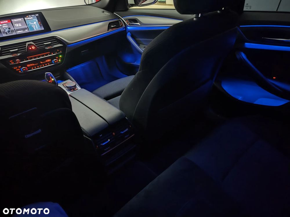 BMW Seria 5 - 21