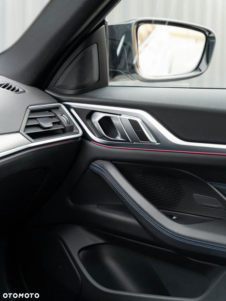 BMW i4 80.7kWh eDrive 40 M Sport - 33