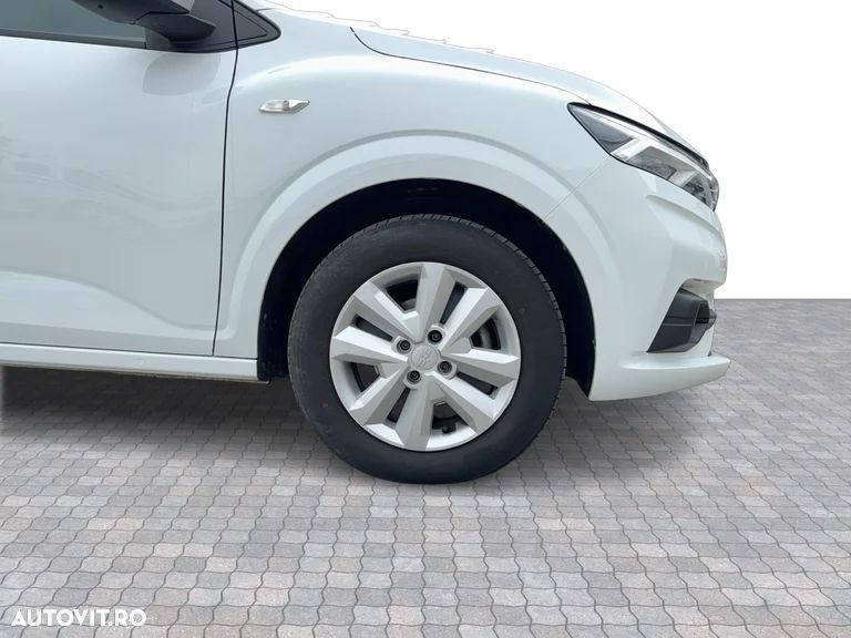 Dacia Sandero TCe 90 MT5 Expression - 9