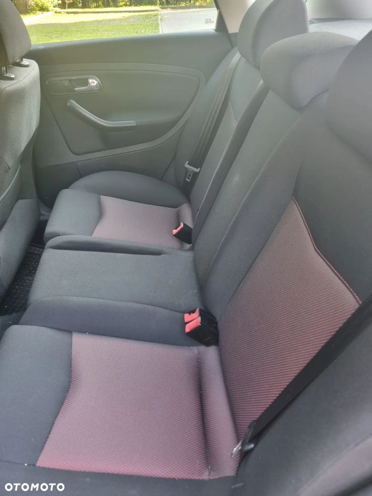 Seat Ibiza 1.4 16V Style - 7