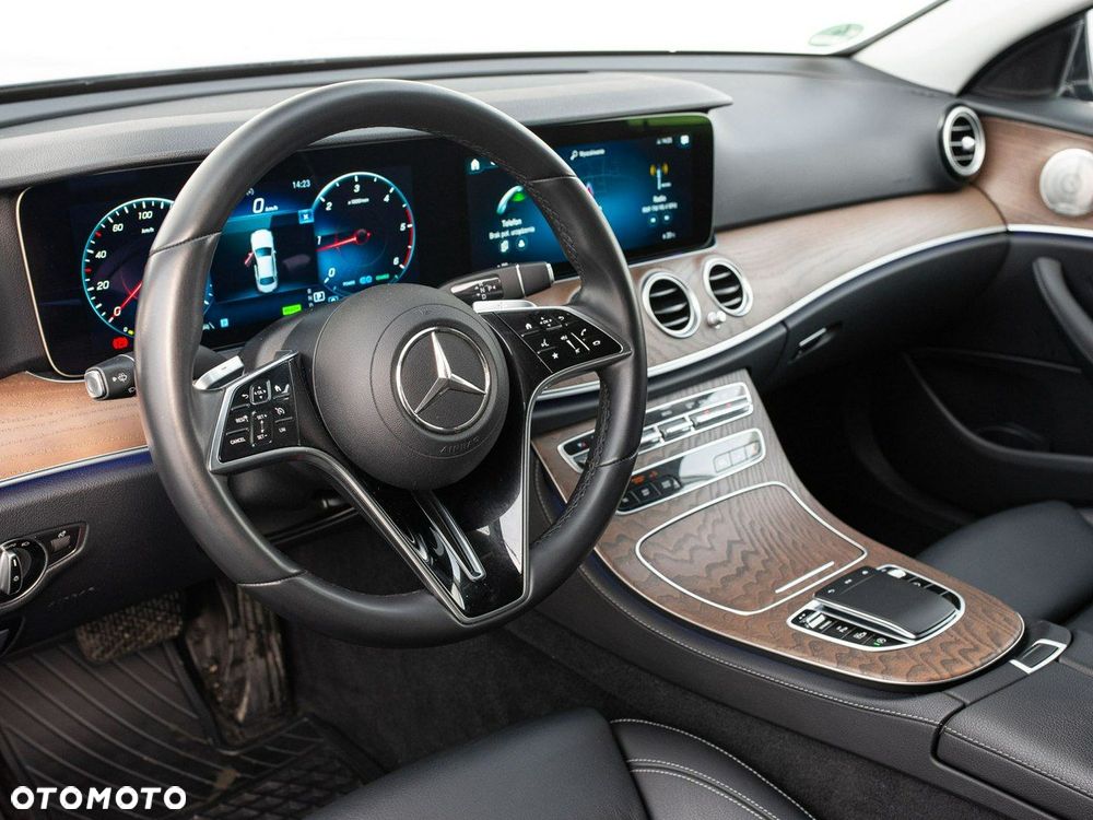 Mercedes-Benz Klasa E 220 d Avantgarde - 7