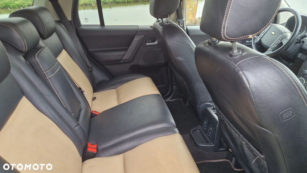 Land Rover Freelander TD4_e HSE - 32
