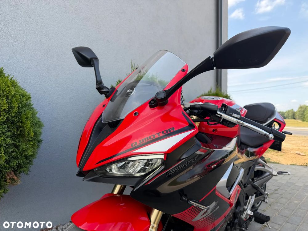 QJMOTOR SRK 125R - 36
