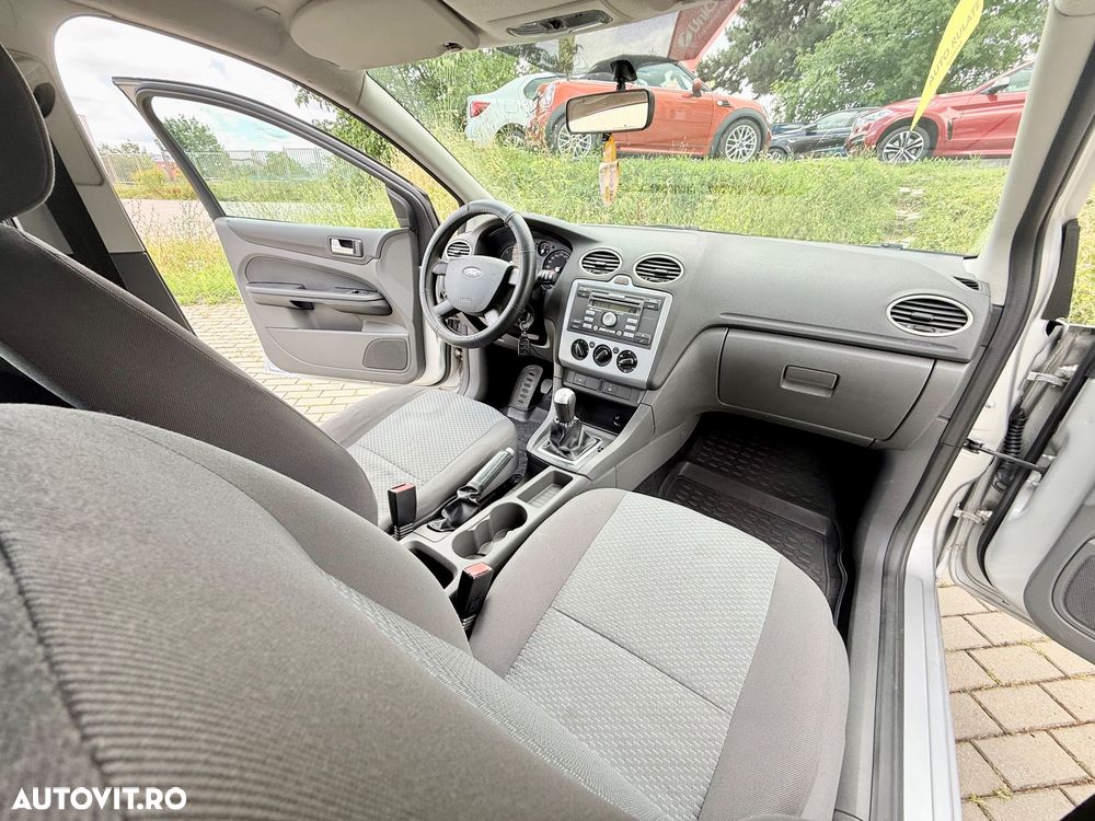 Ford Focus 1.6 TDCi Trend - 10