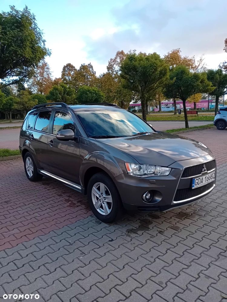 Mitsubishi Outlander 2.0 Intense 2WD CVT - 2
