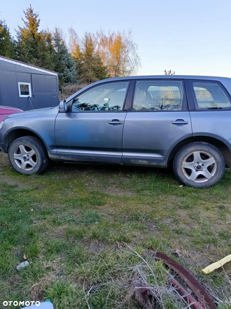 Volkswagen Touareg 2.5 R5 TDI Individual - 3