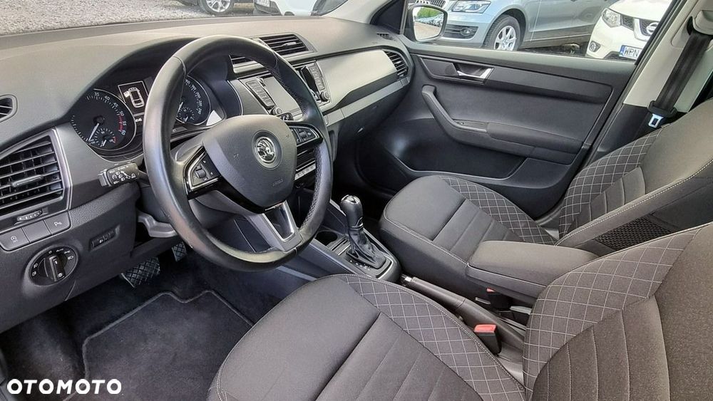 Skoda Fabia - 12