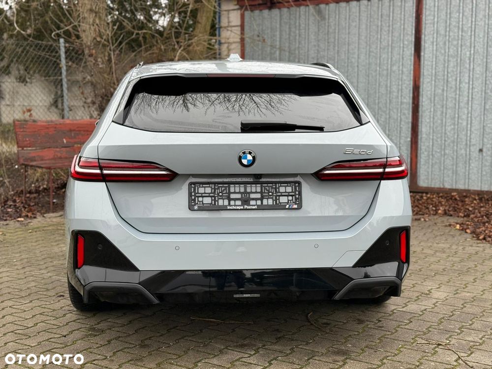 BMW Seria 5 520d - 19