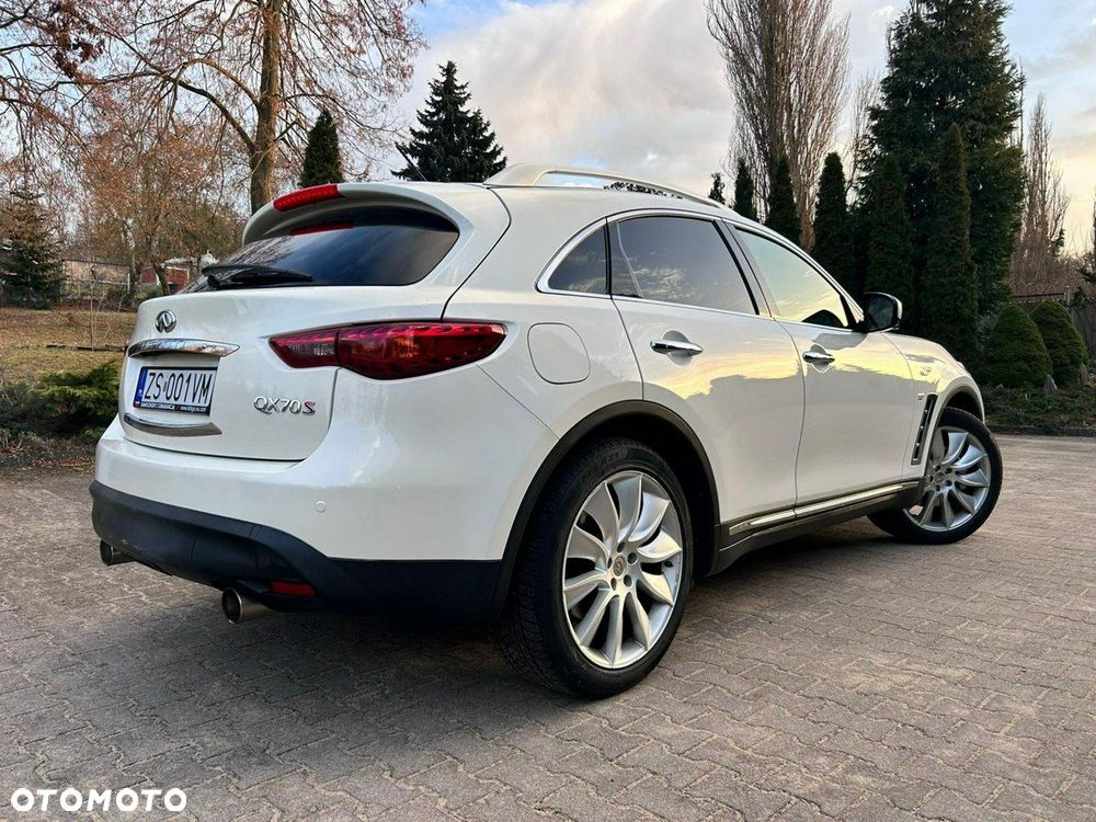 Infiniti QX70 3.7 AWD S Premium - 6