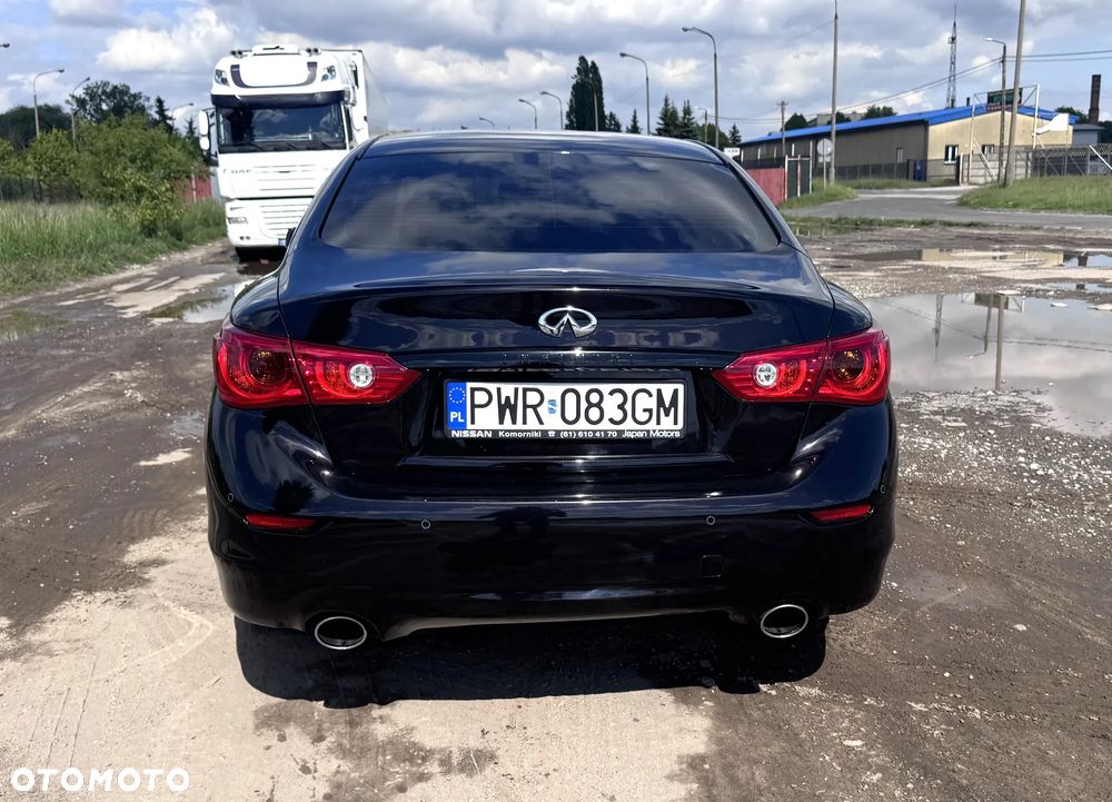 Infiniti Q50 2.2d - 14