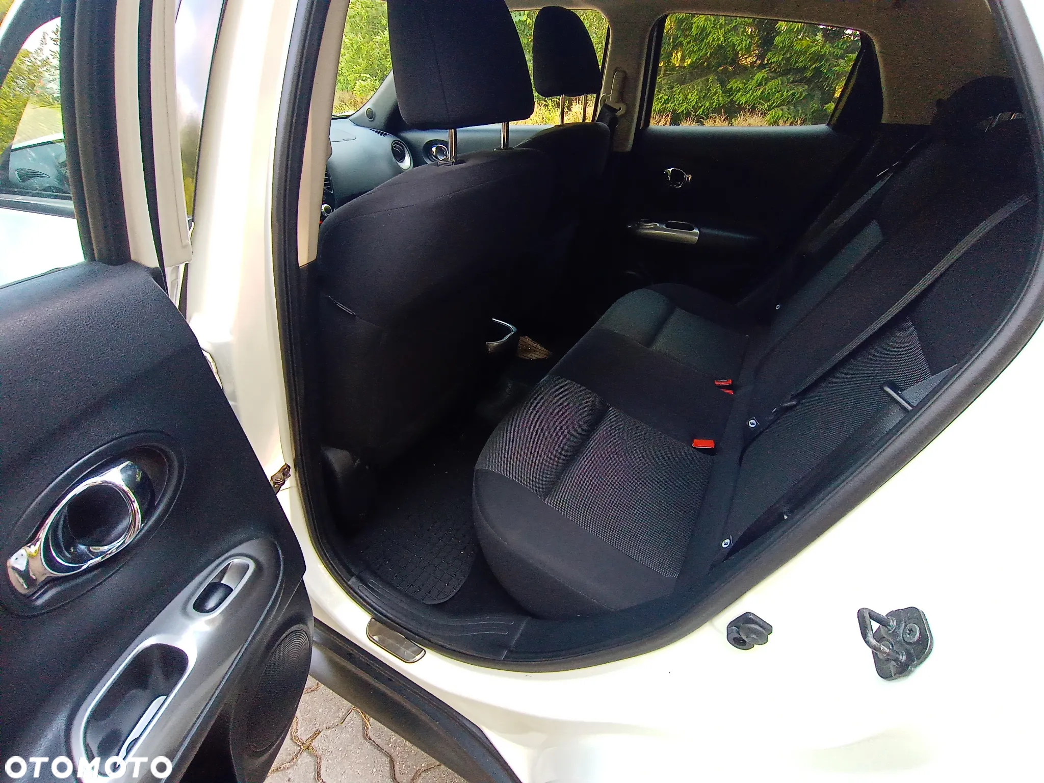 Nissan Juke 1.6 Acenta - 20