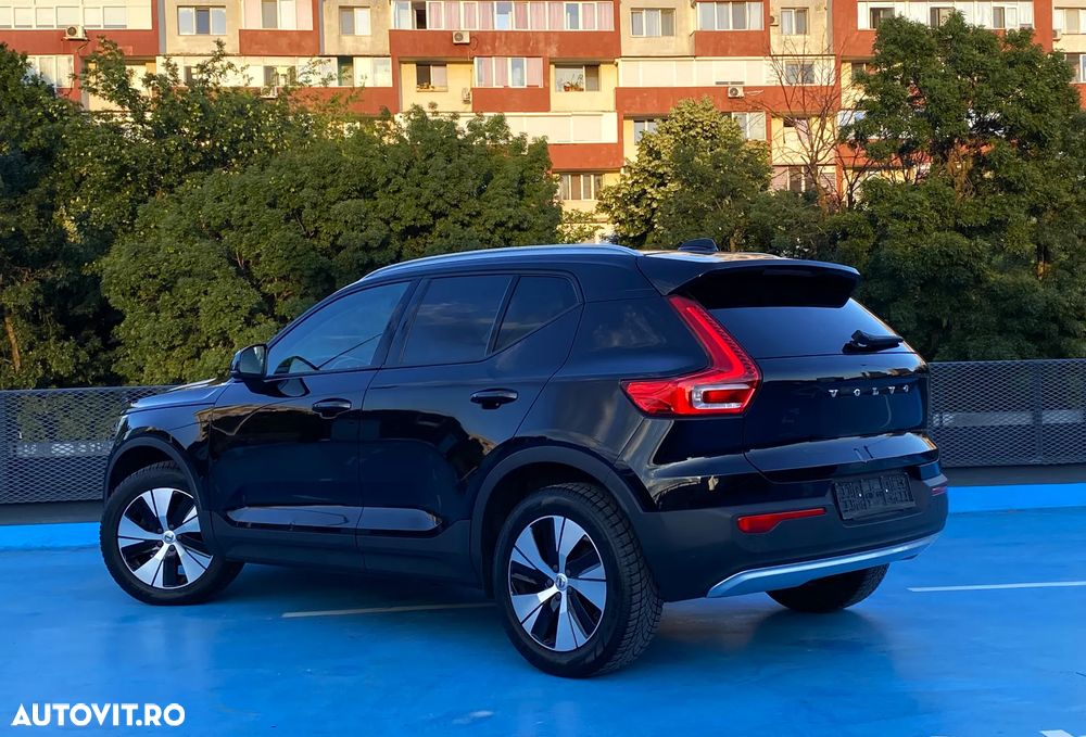 Volvo XC 40 T2 Plus Dark - 8
