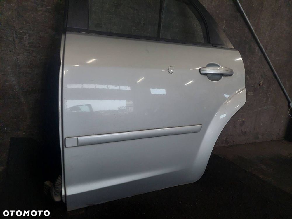 DRZWI KOMPLETNE LEWY TYŁ FORD FOCUS MK2 03 HB 5D - 2