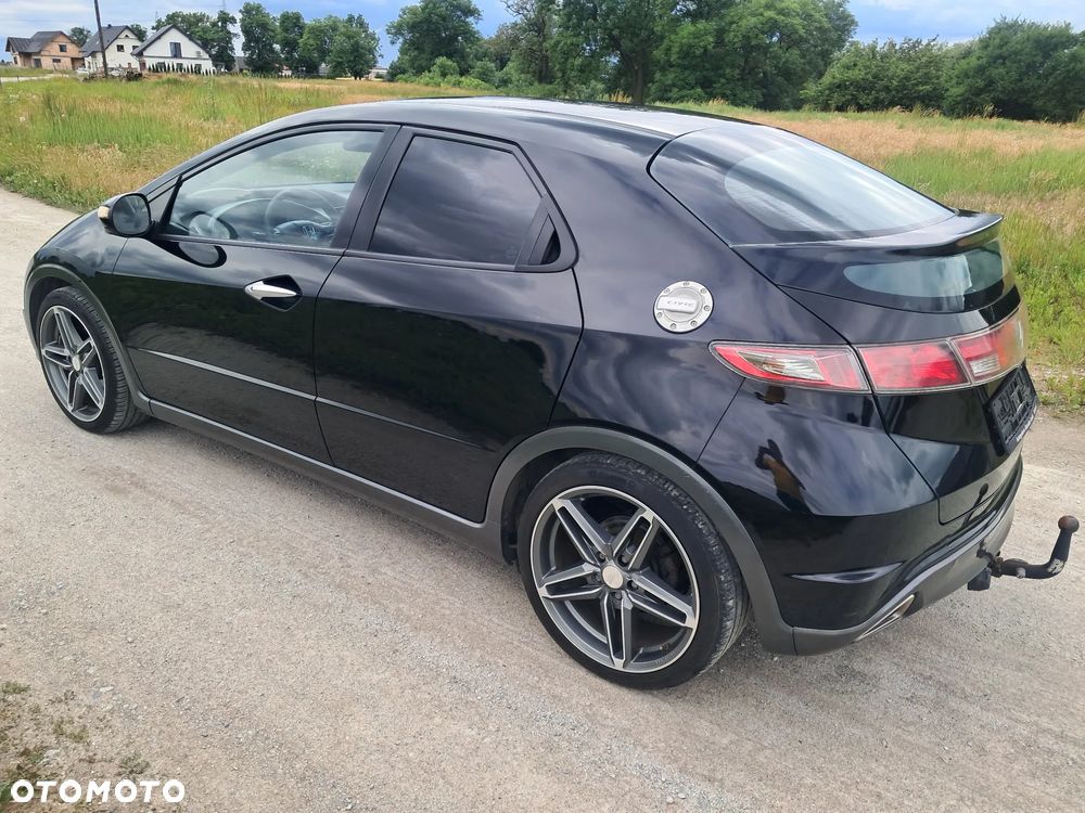 Honda Civic 1.4 i-VTEC - 3