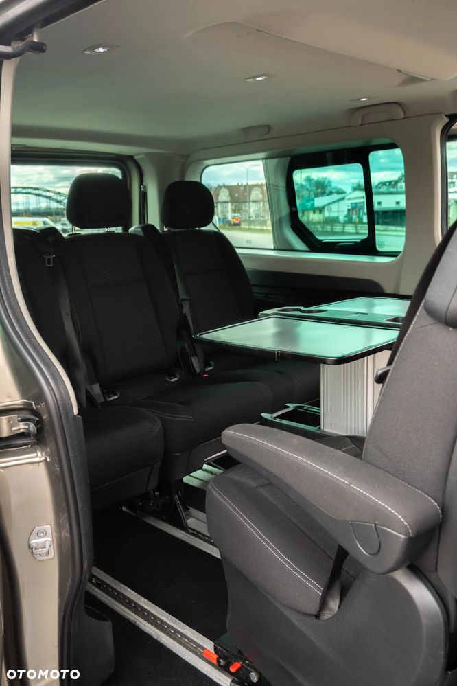 Opel Vivaro L2H1 2,9t Elegance Business - 32