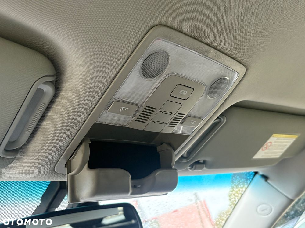 Kia Sportage 2.0 CRDI XL - 32