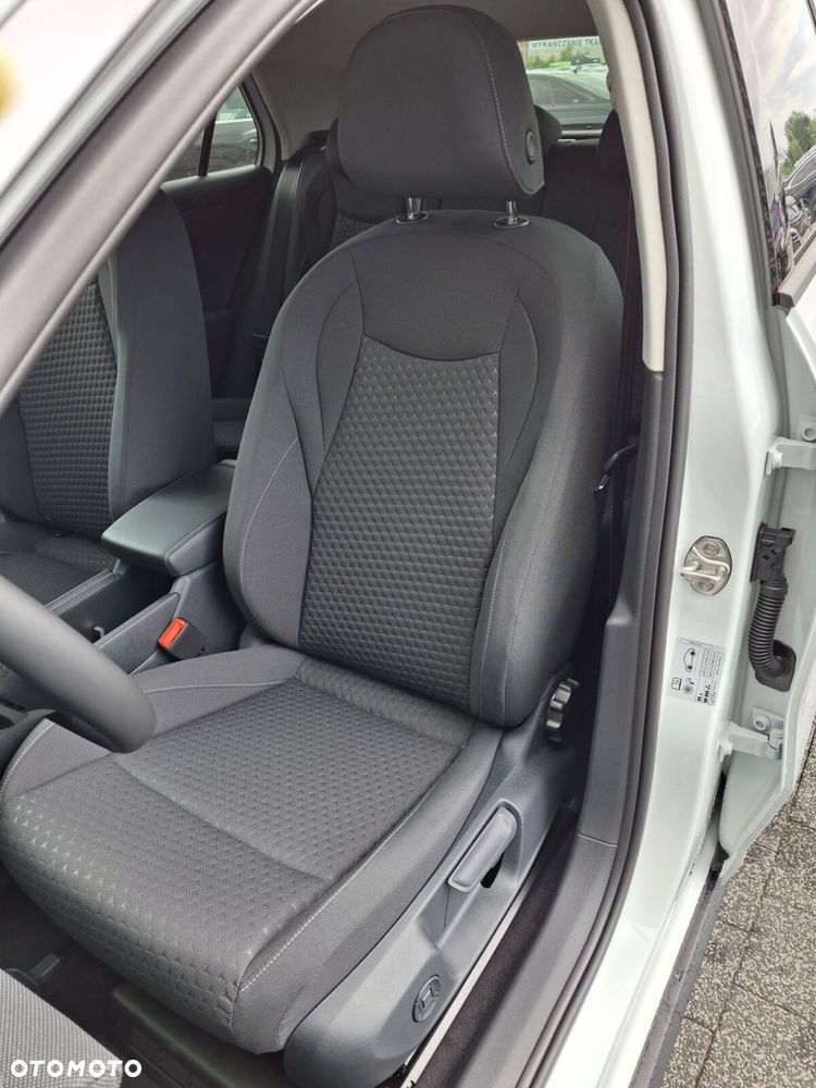 Volkswagen T-Roc 1.5 eTSI Life DSG - 12