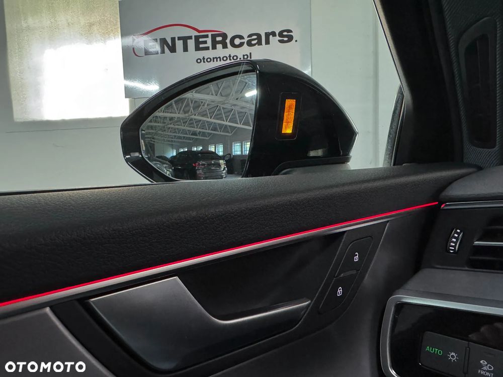 Audi A6 Avant 40 TDI S tronic S line - 26