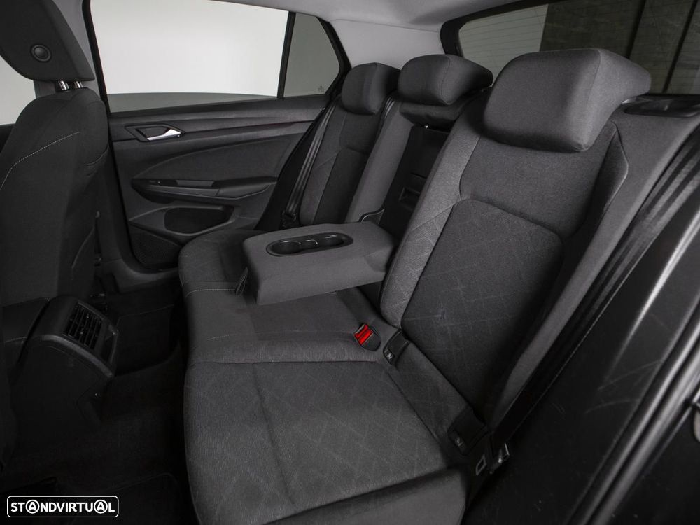 VW Golf 1.0 TSI Sportline - 9