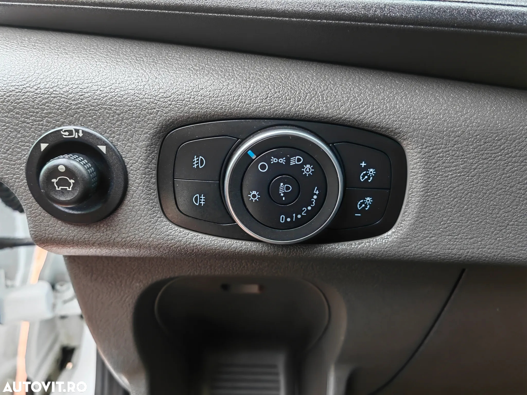 Ford Transit - 23