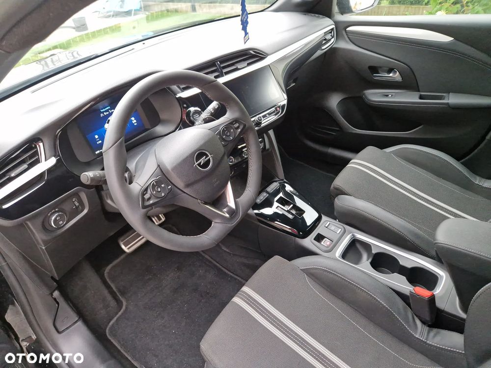Opel Corsa 1.2 GS S&S - 22