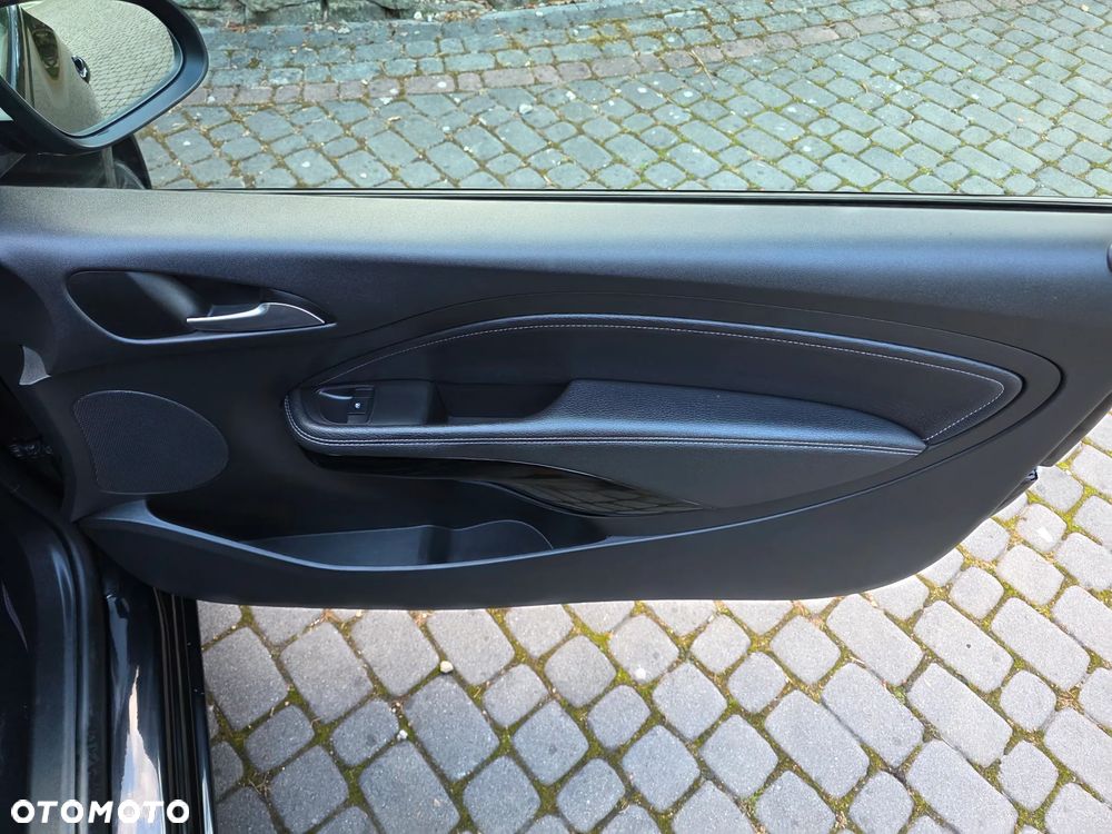 Opel Adam 1.2 Black Link - 16