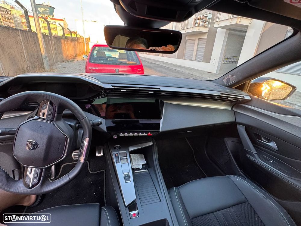 Peugeot 408 - 30