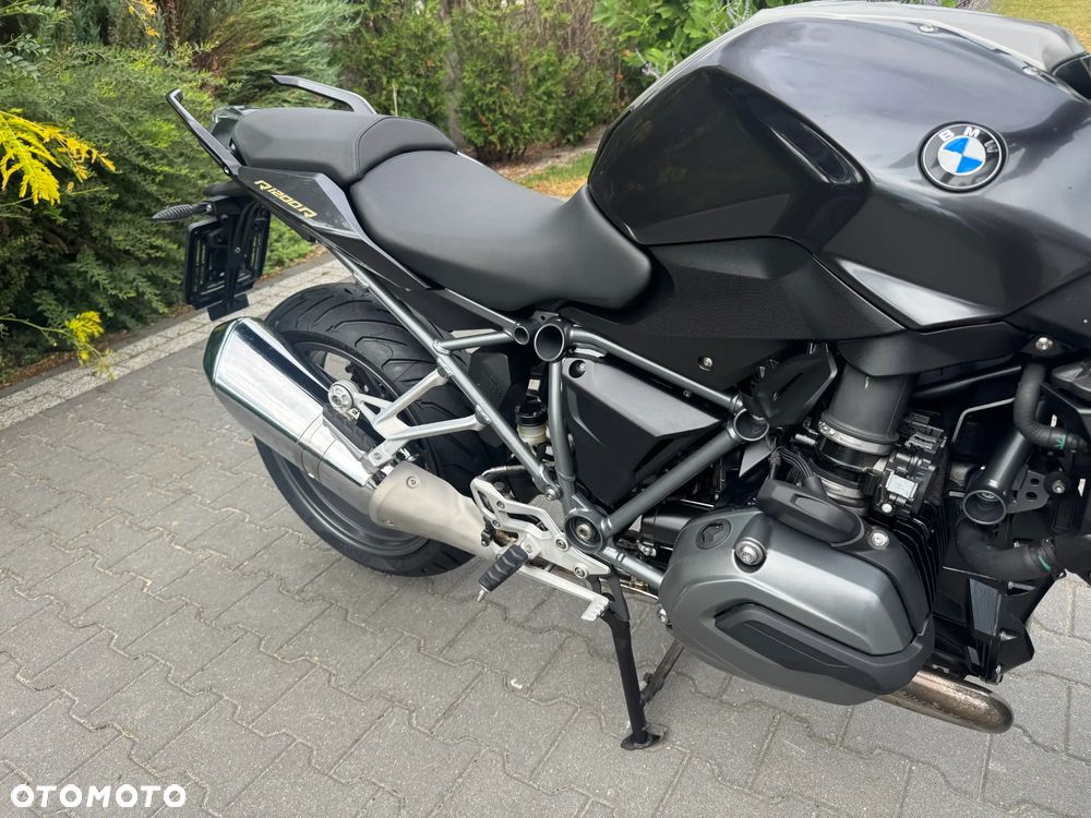 BMW R - 26