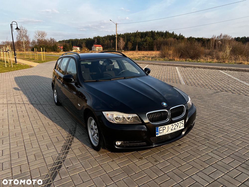 BMW Seria 3 318i Edition Sport - 8