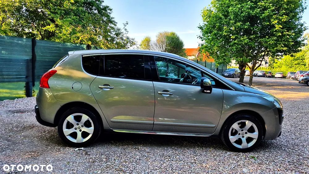 Peugeot 3008 120 VTi Premium - 9
