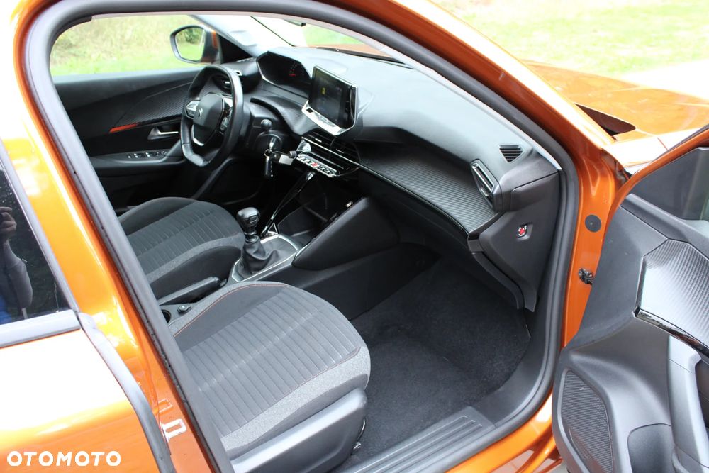 Peugeot 2008 - 18