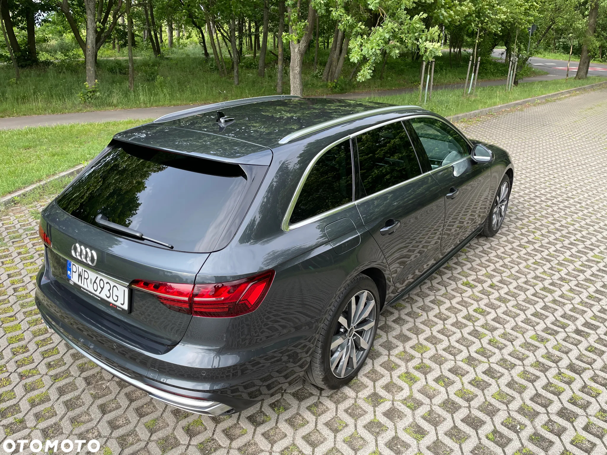 Audi A4 - 12