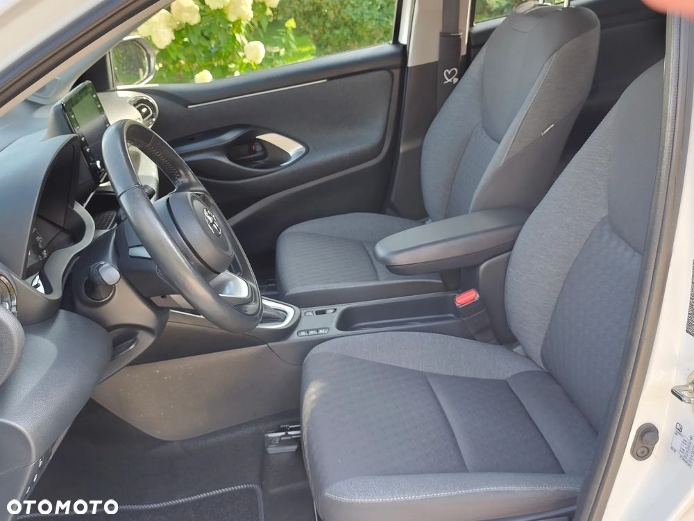 Toyota Yaris Hybrid 1.5 Premiere Edition - 22