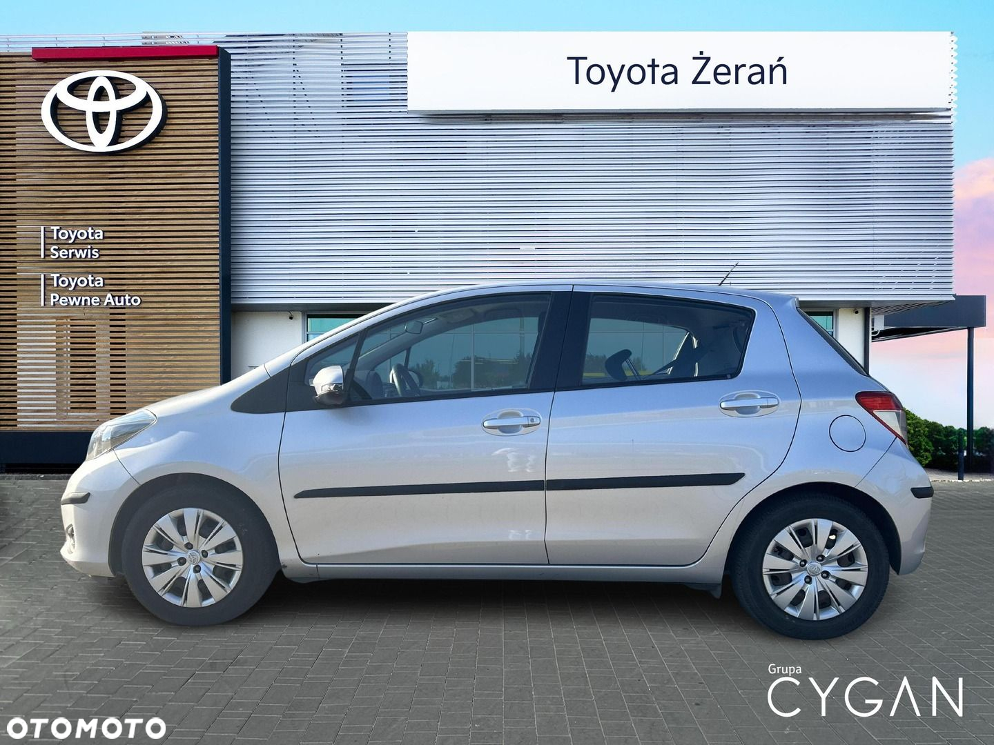 Toyota Yaris - 8
