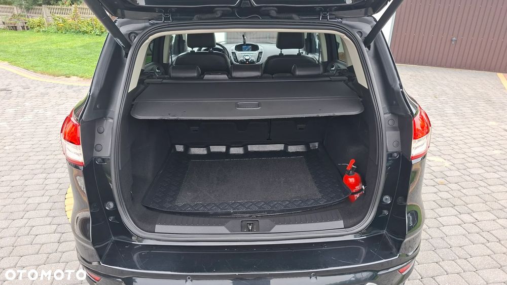 Ford Kuga 2.0 TDCi 4WD Titanium - 27