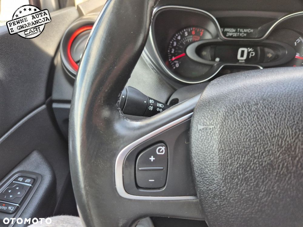 Renault Captur - 25
