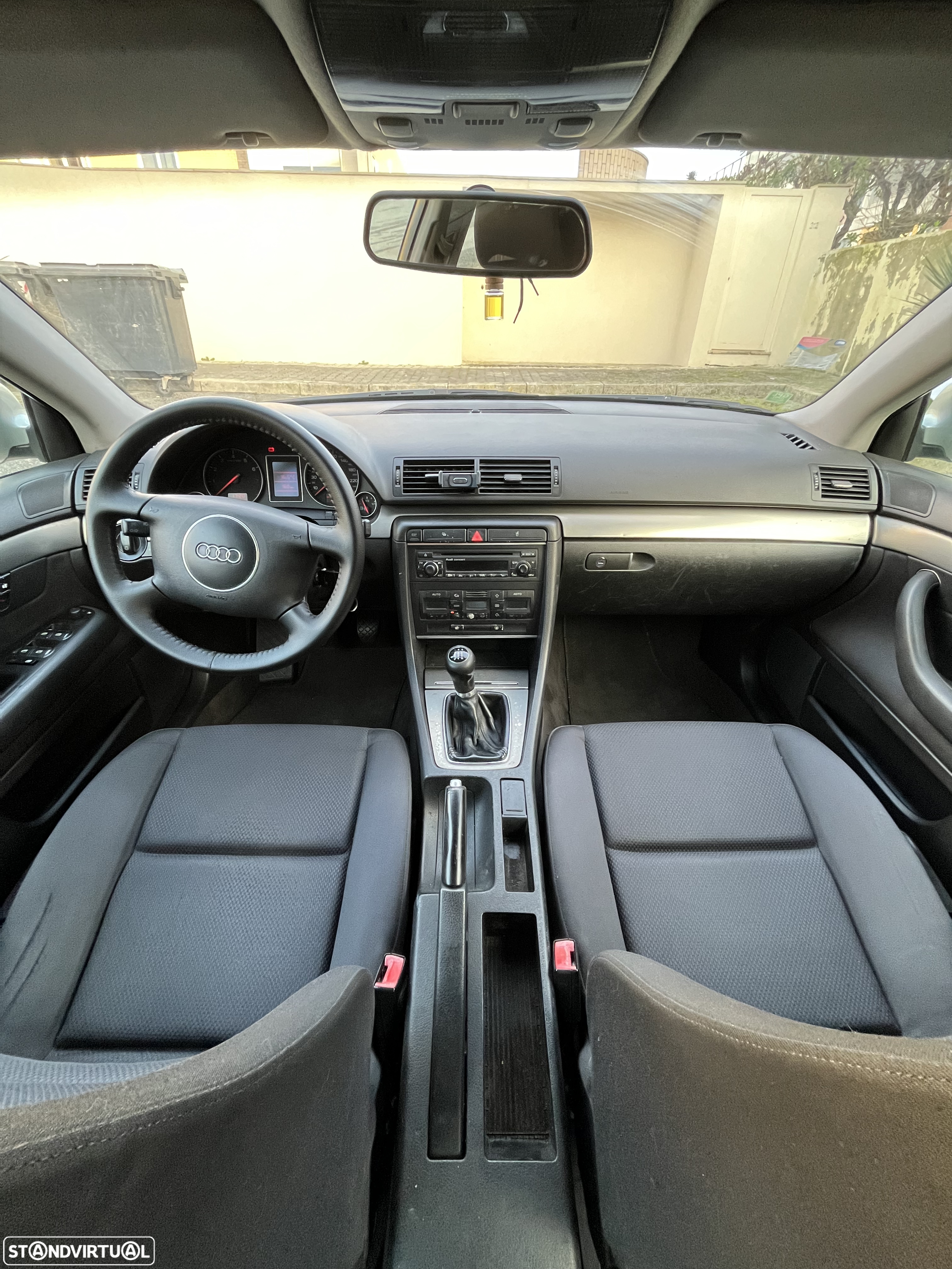 Audi A4 1.6 - 20