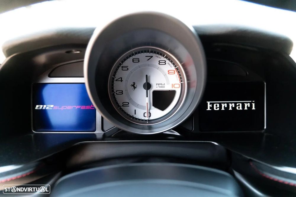 Ferrari 812 Superfast 6.5 V12 - 28