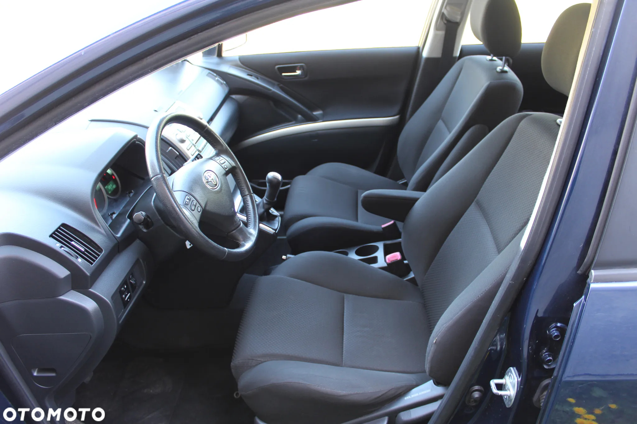 Toyota Corolla Verso 1.6 Sol - 14