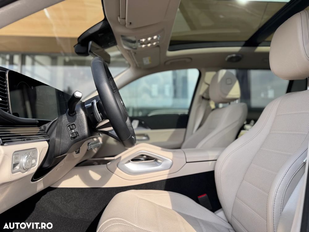 Mercedes-Benz GLS - 11