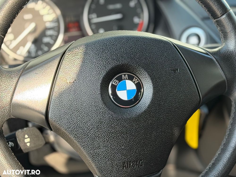 BMW X1 sDrive20d - 19