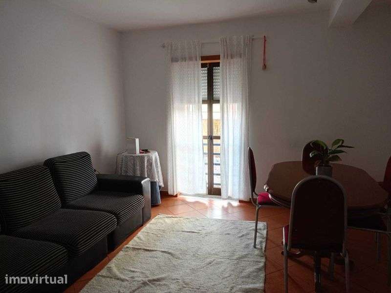 Apartamento T3 mobilado - Agosto - Portalegre - Assentos - Grande imagem: 4/12