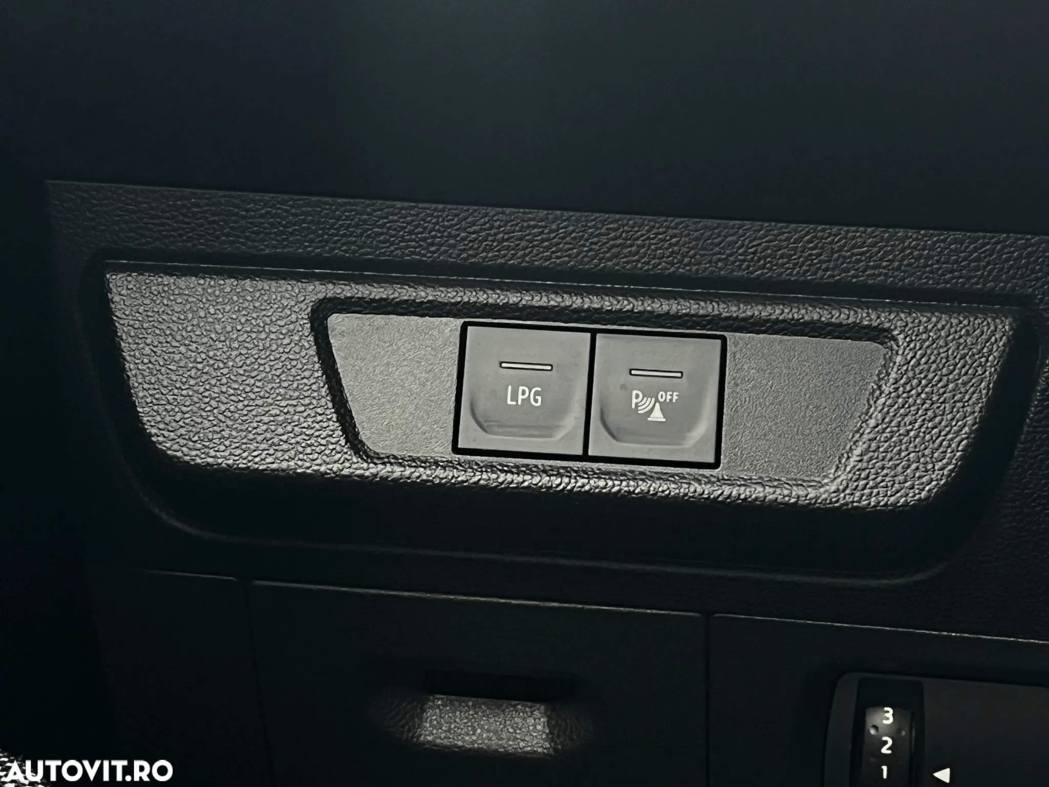 Dacia Logan - 17