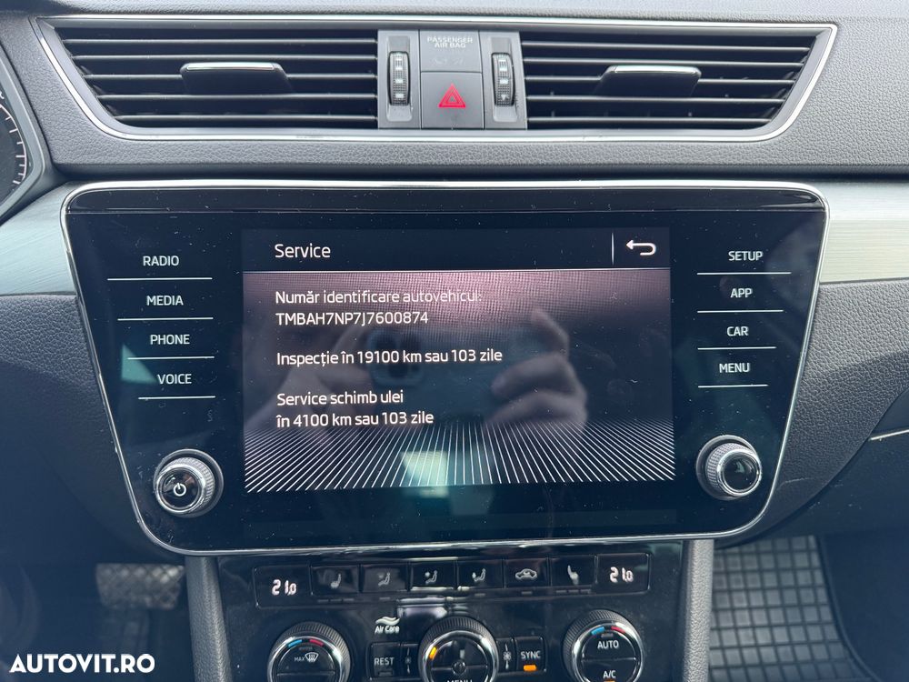 Skoda Superb 2.0 TDI DSG Ambition - 20