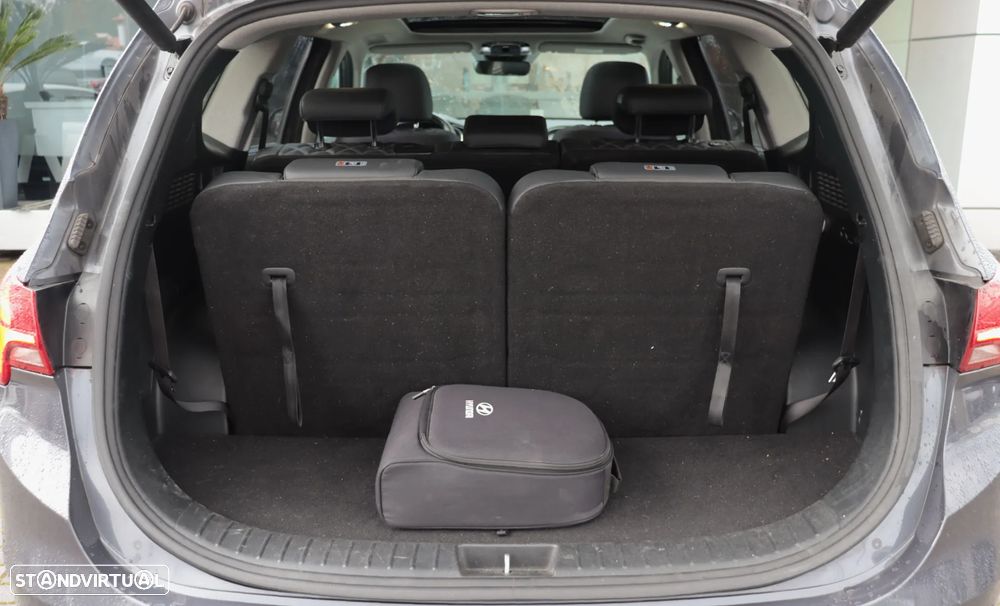 Hyundai Santa Fe 1.6 T-GDI PHEV Vanguard+Luxury Pack - 38