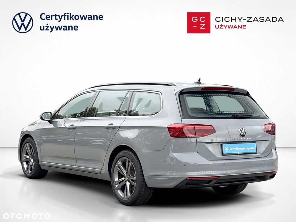 Volkswagen Passat 2.0 TDI SCR Style DSG - 4