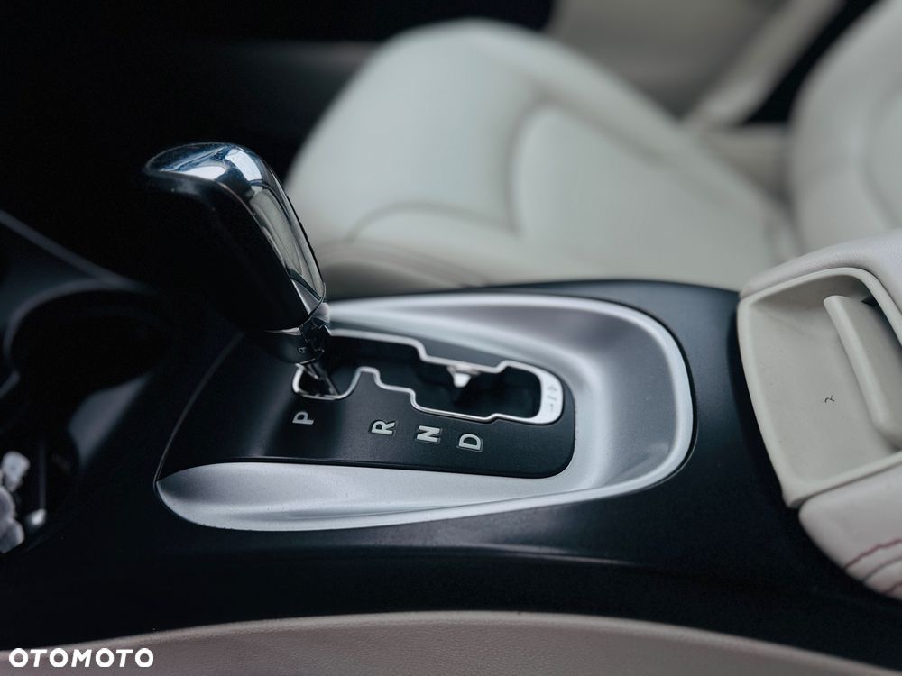 Fiat Freemont 2.0 Multijet Black Code AWD - 10