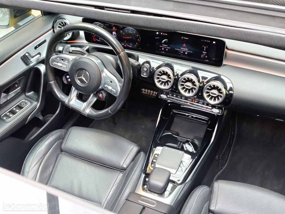 Mercedes-Benz A 35 AMG 4Matic - 22