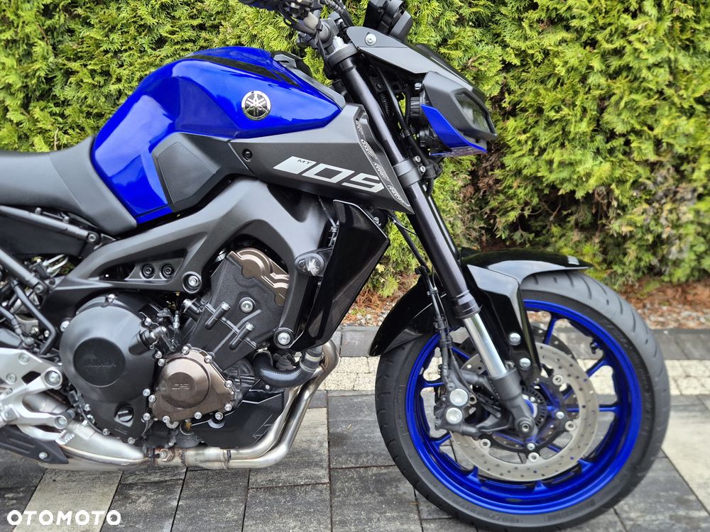 Yamaha MT - 9